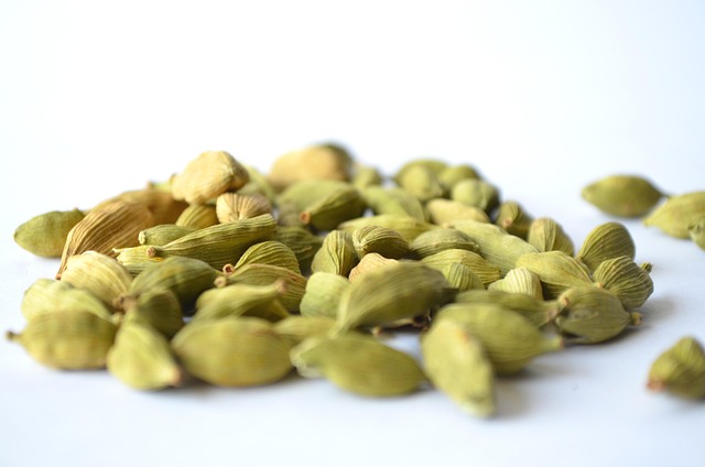 Elaichi (Green Cardamom)